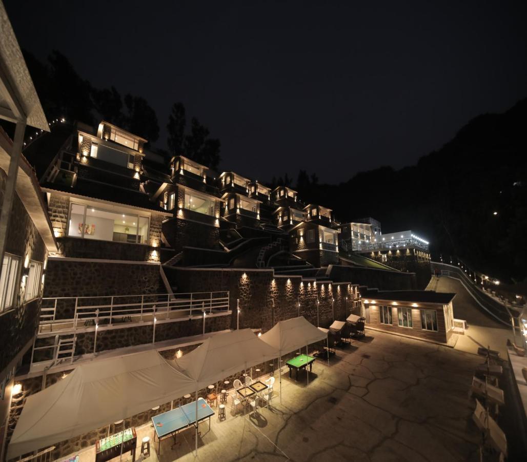 360 South, Khandala Lonavala Exterior foto